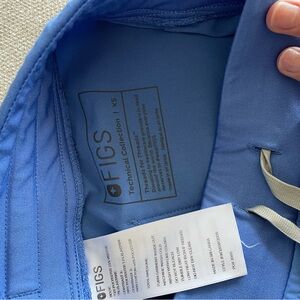 Figs blue scrub pants size small ceil blue